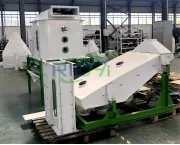 Small White Vibrating Screening