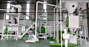 Nigeria 400-500 kg fish feed production line
