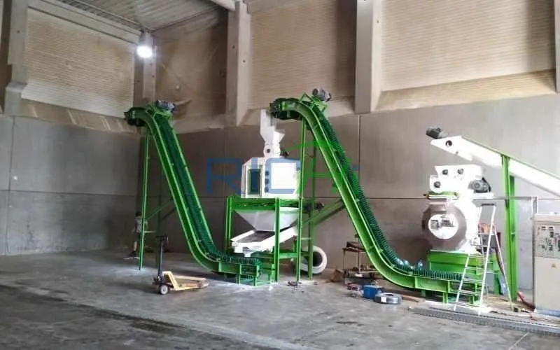 3–4 tons wood cat litter pellet machine in Italy