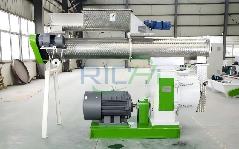 SZHL-420 chicken feed pellet making machine with single-layer conditioner