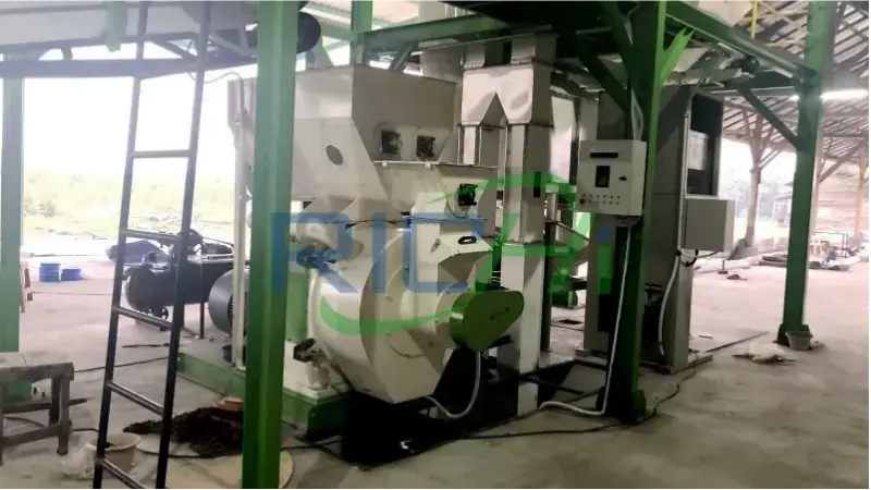 1-2 tph Commercial Straw Pellet Machine in Kazakhstan