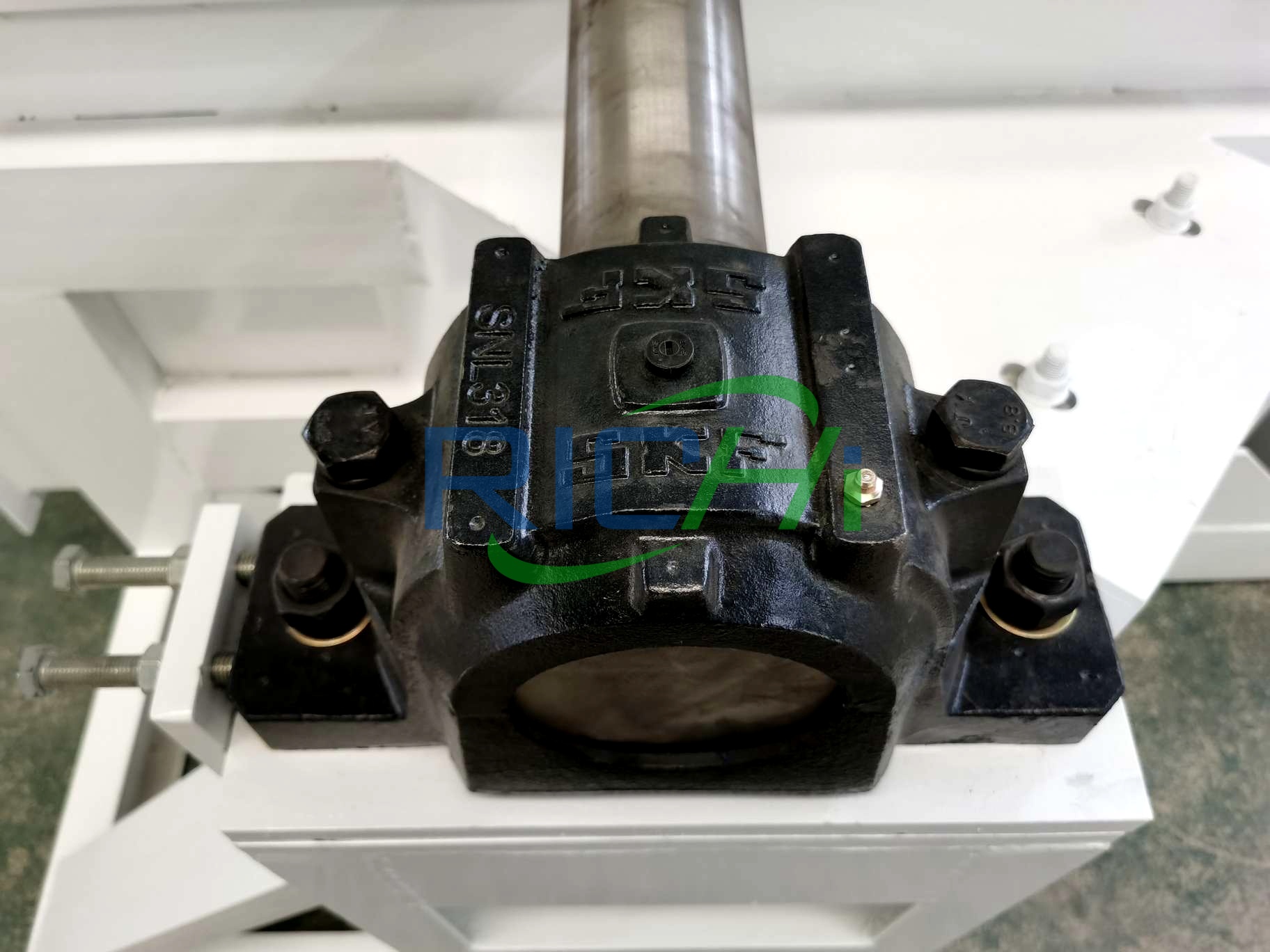 SKF bearing for integrated chipper-crusher