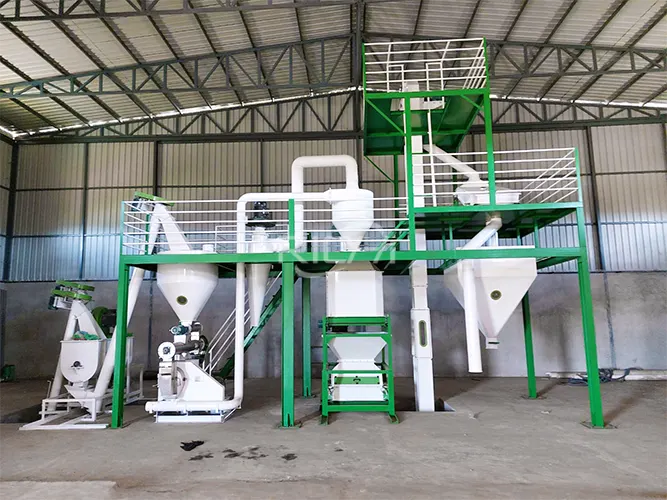 1T/H Mash Feed + 0.5 T/H Pellets Poultry Feed Mill Plant in Angola